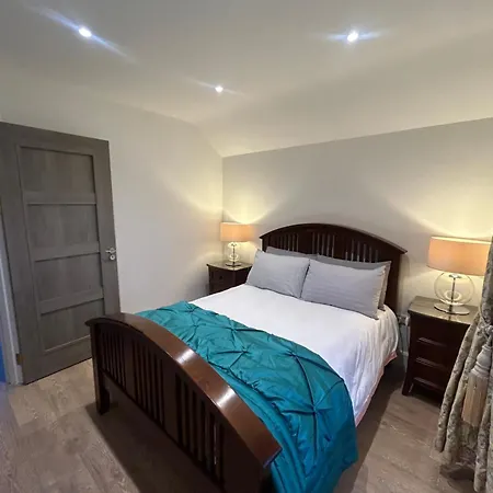 Apartament Tig Fuchia