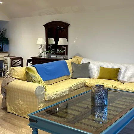 Appartement Tig Fuchia *