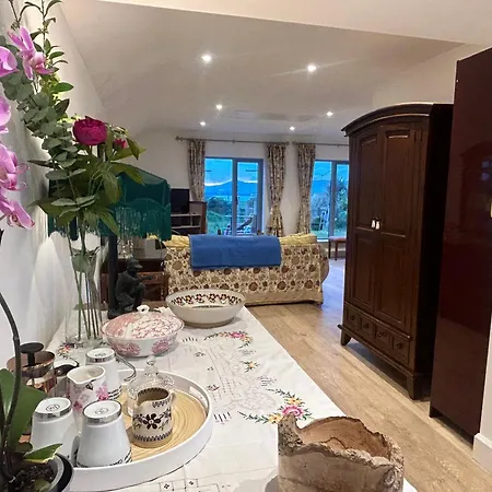 Appartement Tig Fuchia *