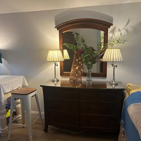 Tig Fuchia Appartement Doonsheane