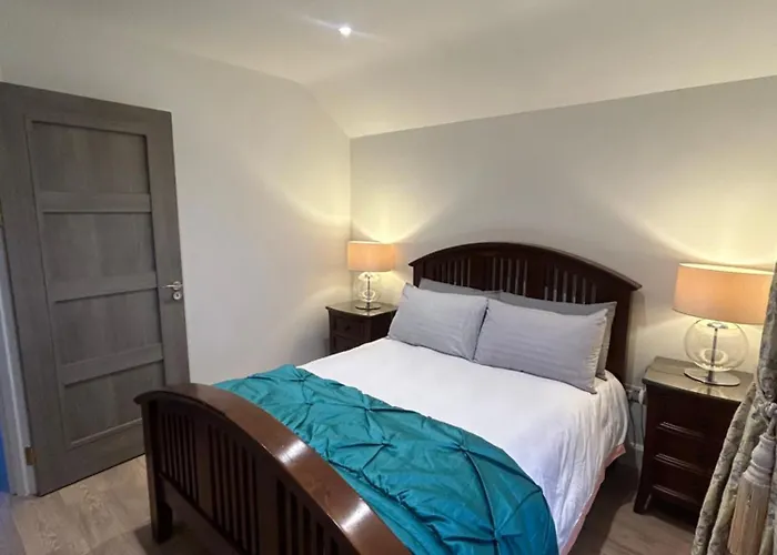 Апартаменты Tig Fuchia