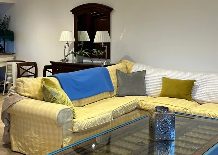 Апартаменты Tig Fuchia *