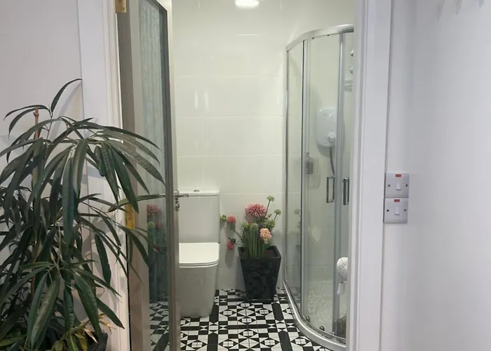 Апартаменты Tig Fuchia *